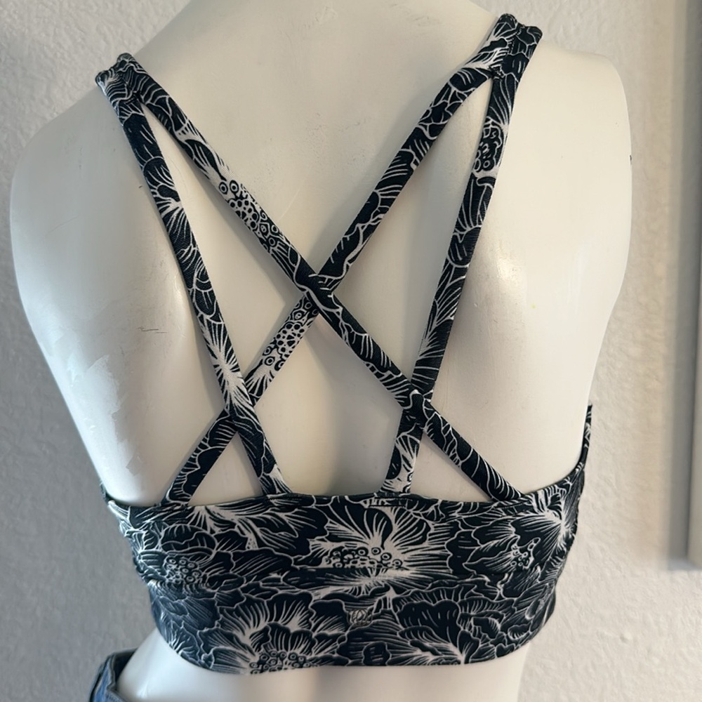 The Balance collection black floral mid imoact lined sport bra - Picture 3 of 8